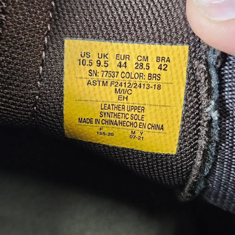 Skechers boots men